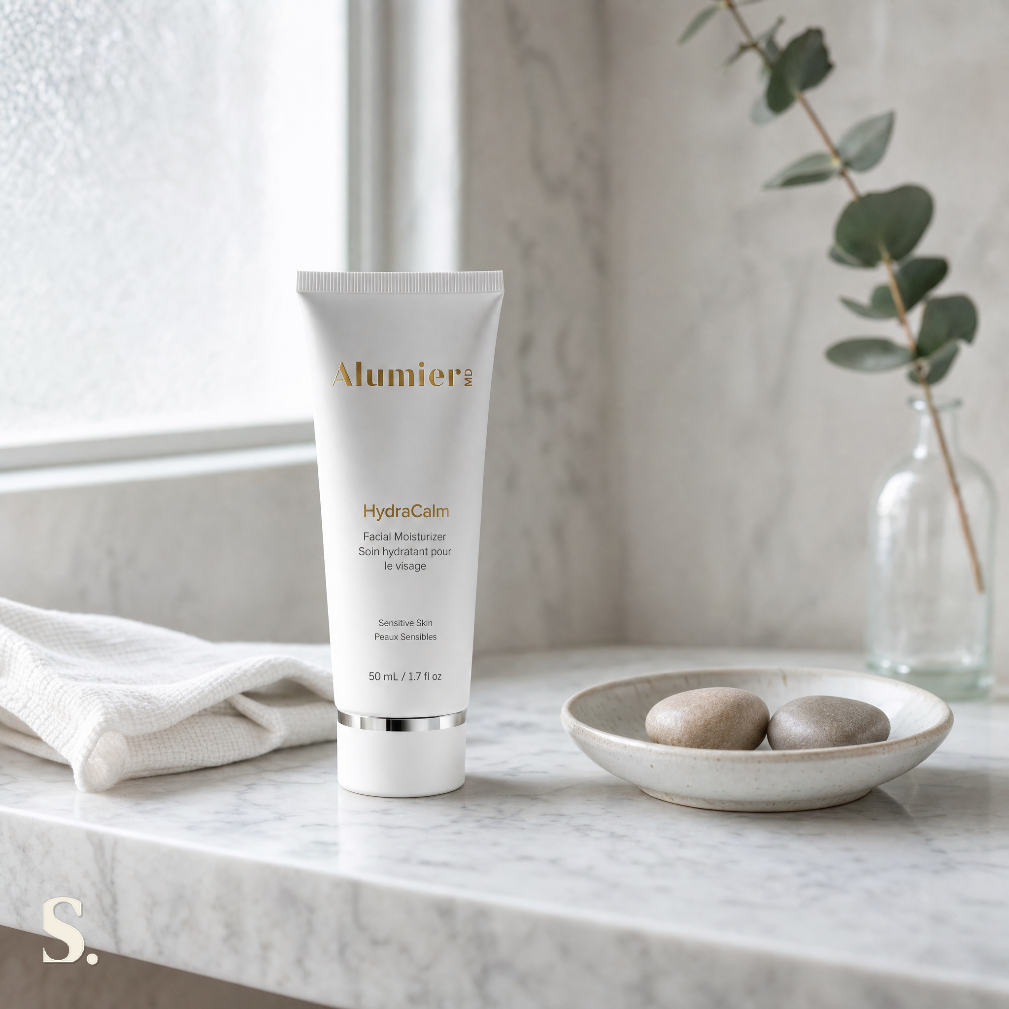 AlumierMD HydraCalm Moisturiser, in a lifestyle bathroom setting — Skintique review