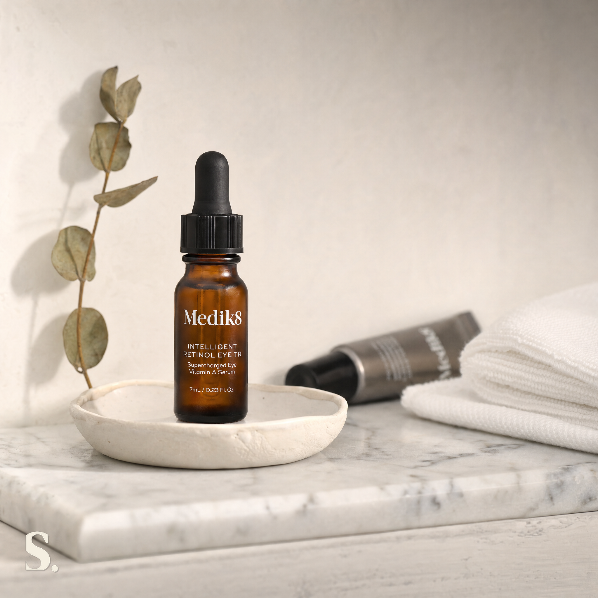 Medik8 Intelligent Retinol Eye TR in a lifestyle bathroom setting — Skintique review