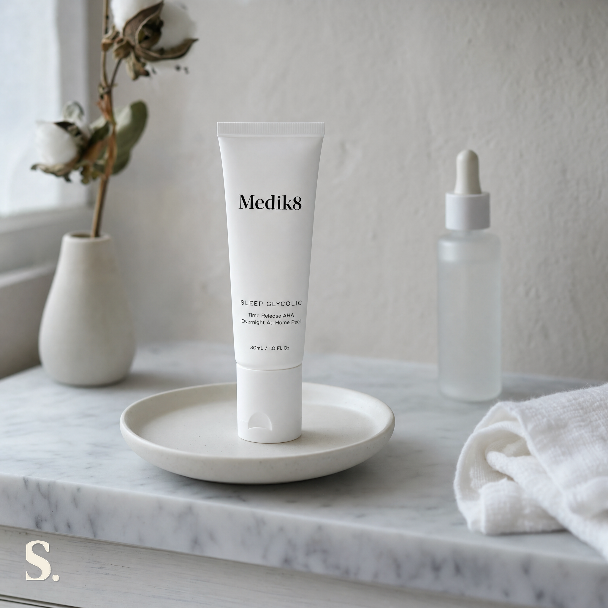 Medik8 Sleep Glycolic in a lifestyle bathroom setting — Skintique review
